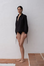 Load image into Gallery viewer, LEO BLOUSE
